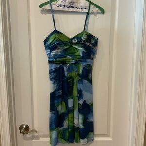 Women’s Dress in Multi colors by Laundry